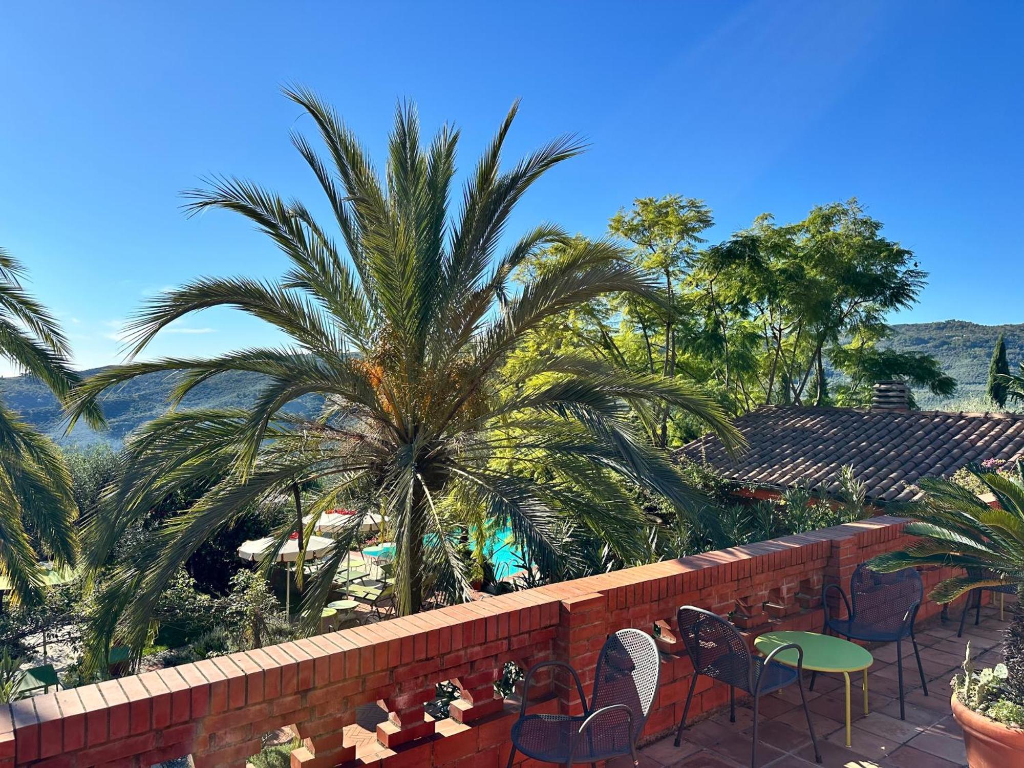 Apart-hotel Relais San Damian Imperia